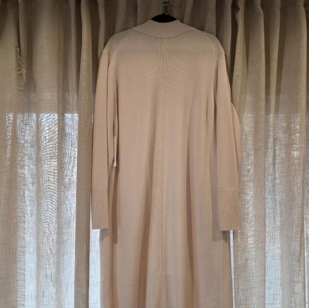 Athleta Alpine Spirit Wrap XL Nwt - Picture 2 of 9